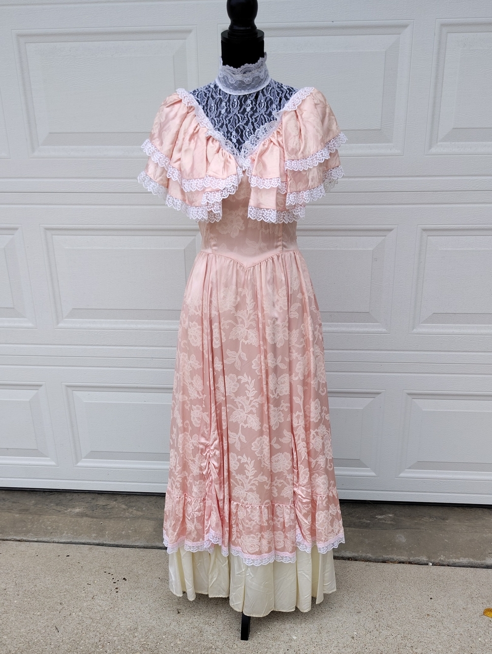Vintage Gunne Sax Jessica McClintock High Neck Lace Pink Peasant Praire Dress